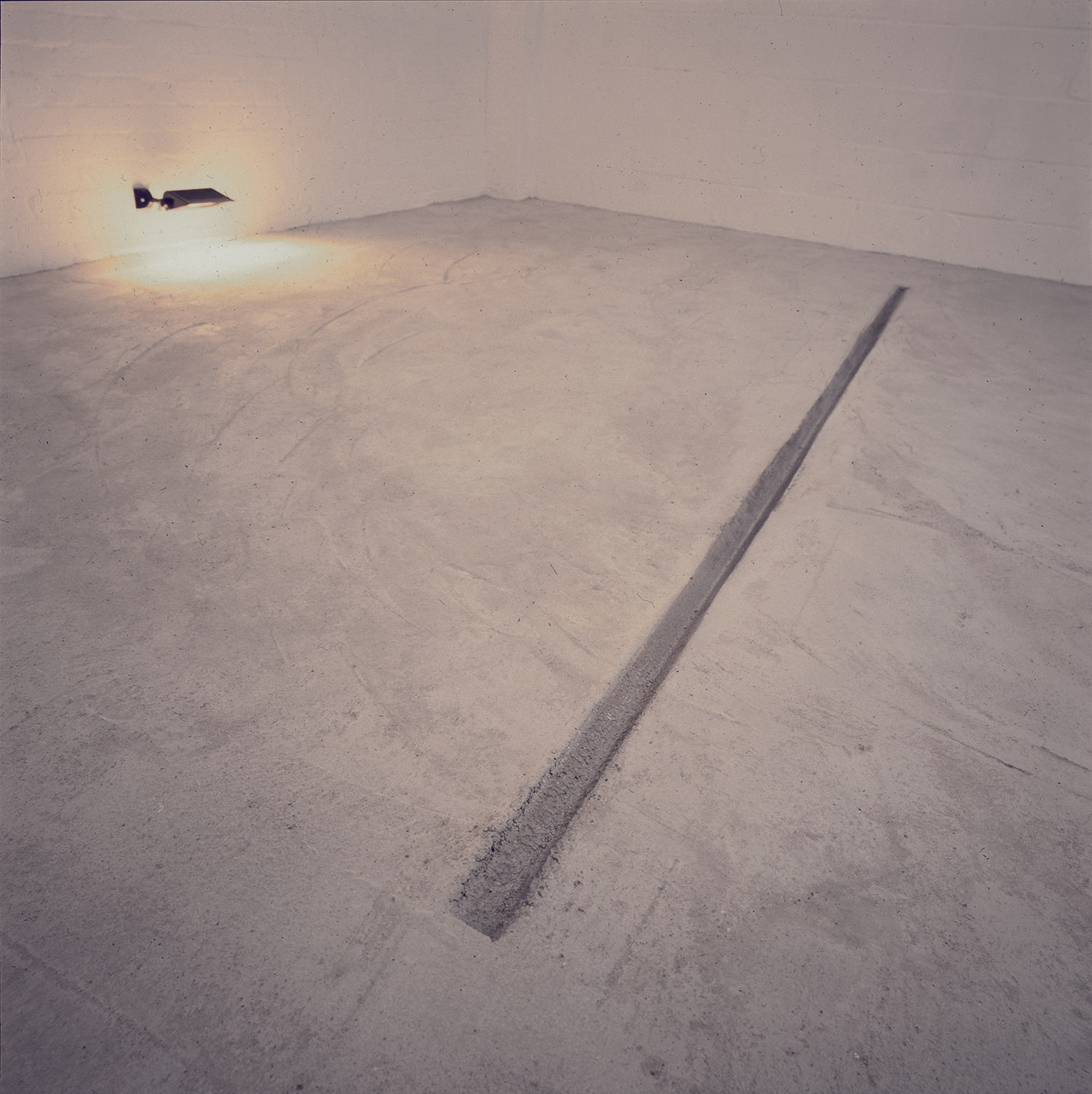 Gallery Trough — installation detail, Clove Gallery, London, 1991